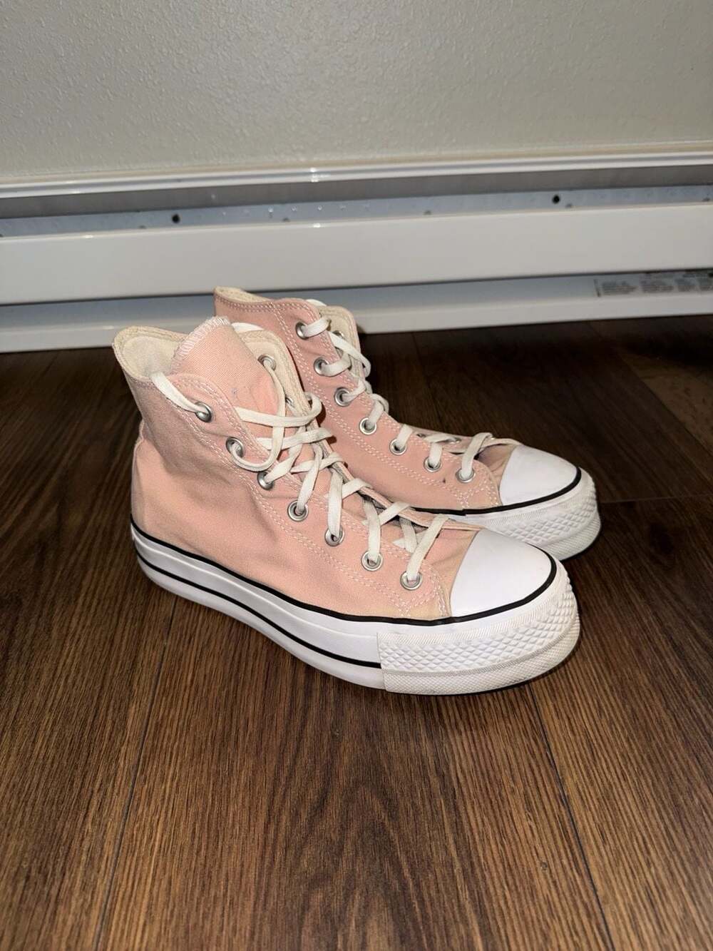 Converse Chuck Taylor All Star Lift Platform High Top Sneakers Size 8